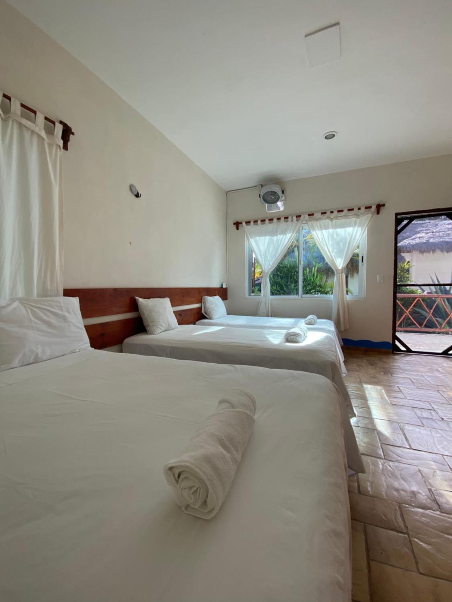 קנקון Ikarus Costa Mujeres Eco Lodge Sunset View מראה חיצוני תמונה